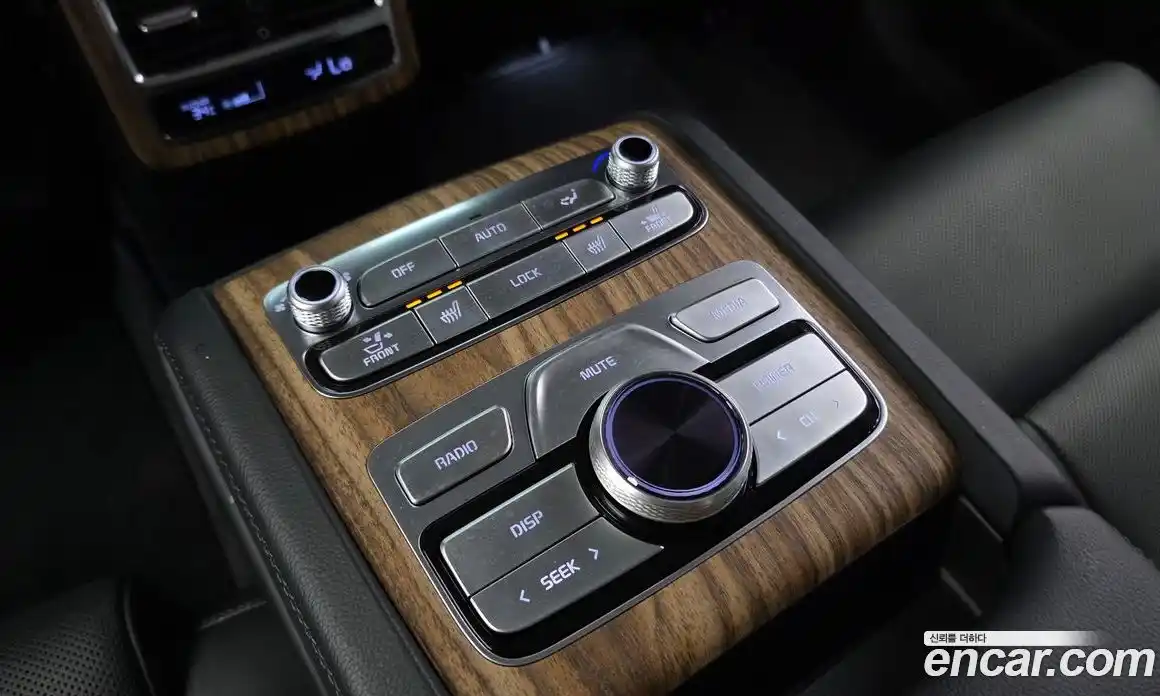 Kia K9 2023 3.8 Автомат в Москве № 121624, фото 19