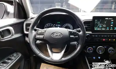 Hyundai Venue 2020 1.6 Автомат в Москве № 127180, миниатюра 5
