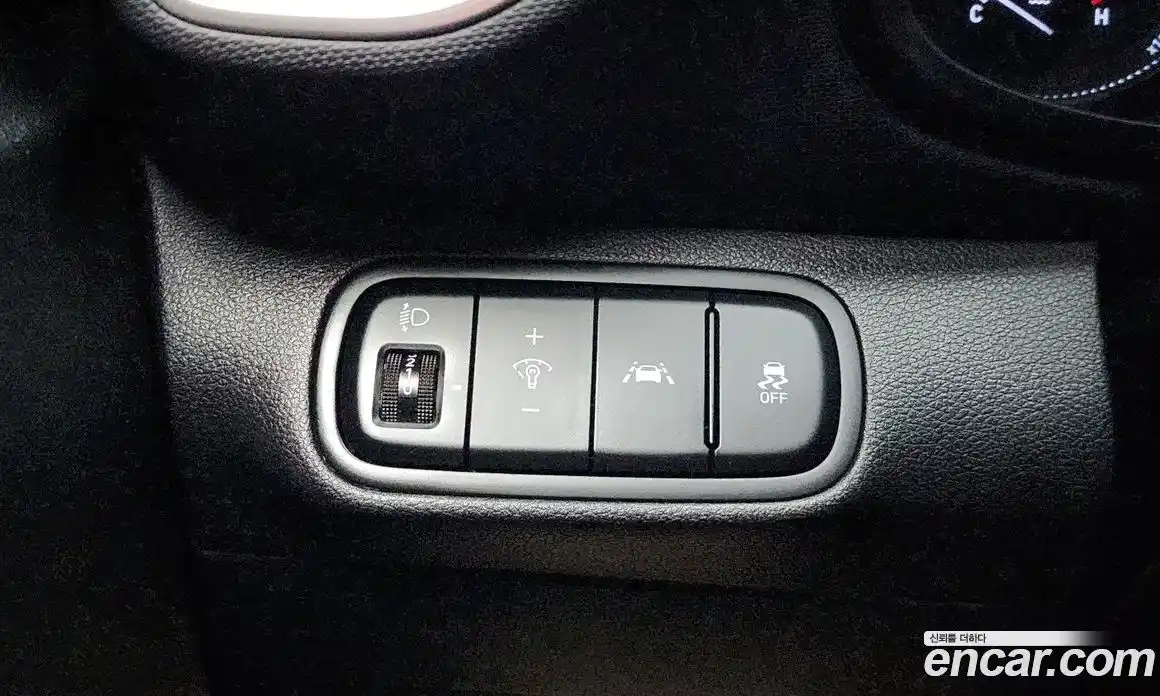 Hyundai Venue 2020 1.6 Автомат в Москве № 127180, фото 10