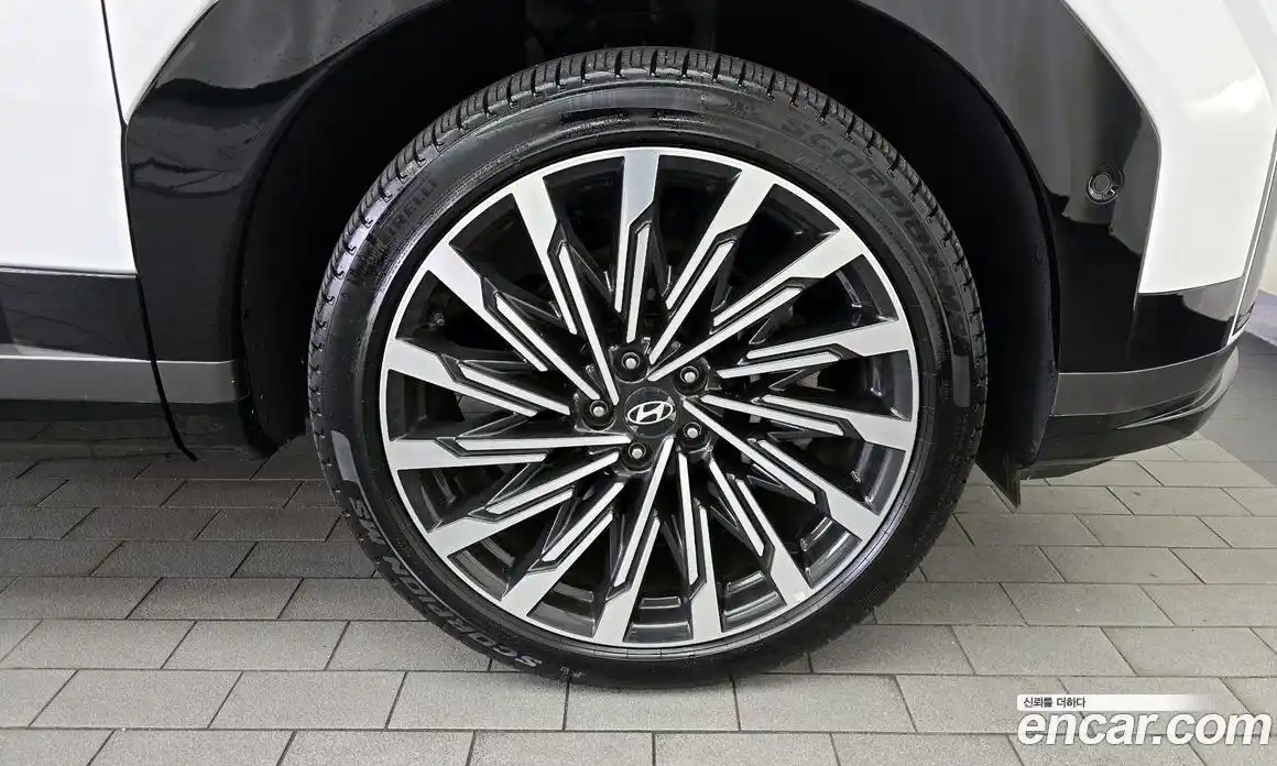 Hyundai Santa Fe 2024 2.5 Автомат в Москве № 130929, фото 14