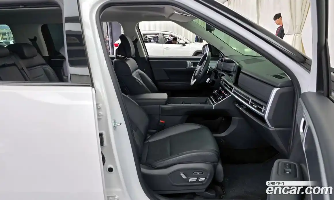 Hyundai Santa Fe 2024 2.5 Автомат в Москве № 130929, фото 17