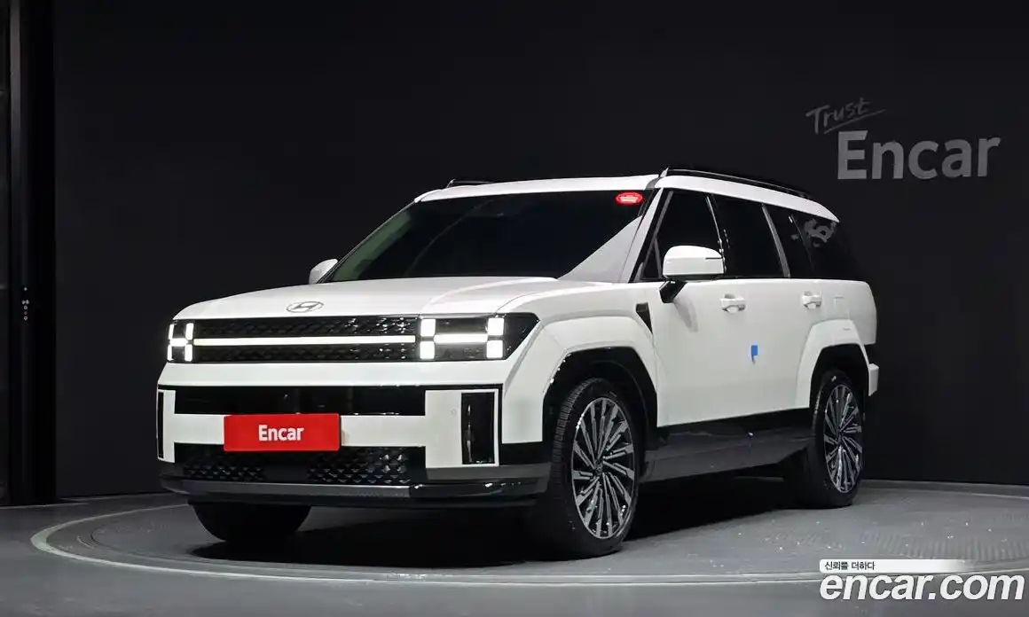 Hyundai Santa Fe 2024 2.5 Автомат в Москве № 130929, фото 5