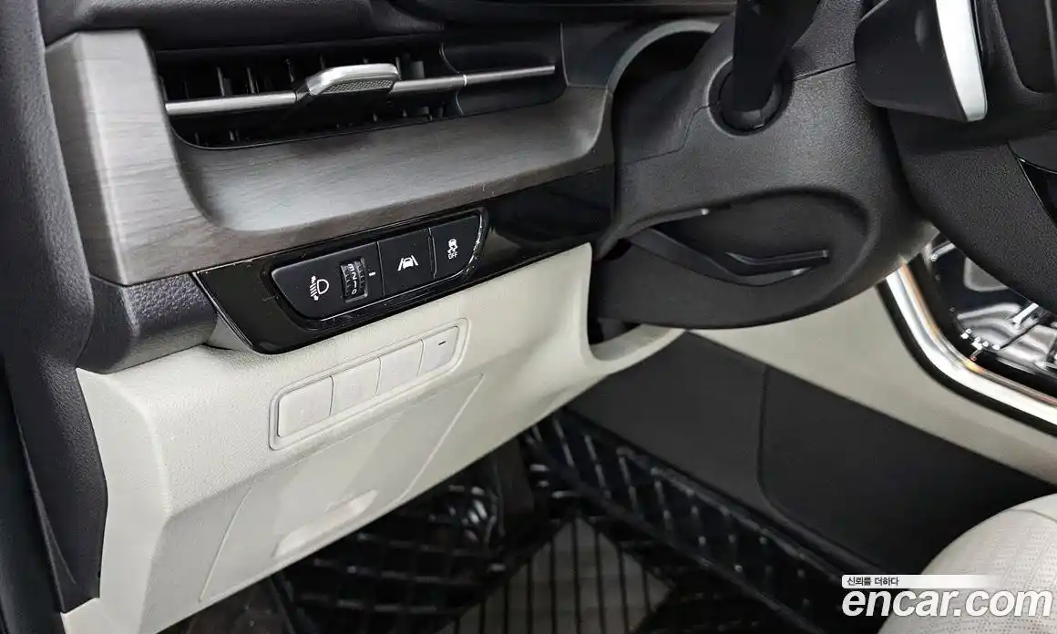 Kia Canival 2023 3.5 Автомат в Москве № 132708, фото 11