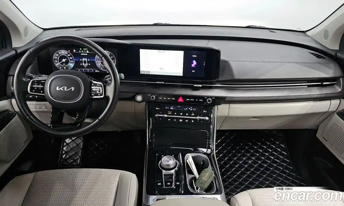 Kia Canival 2023 3.5 Автомат в Москве № 132708, фото 13