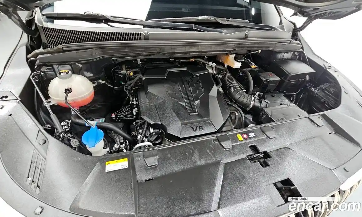 Kia Canival 2023 3.5 Автомат в Москве № 132708, фото 6