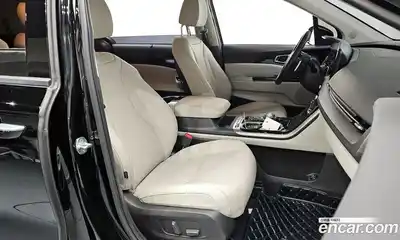 Kia Canival 2023 3.5 Автомат в Москве № 132708, миниатюра 7