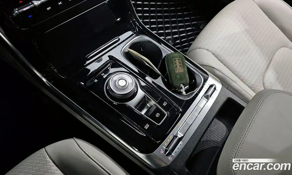 Kia Canival 2023 3.5 Автомат в Москве № 132708, фото 10