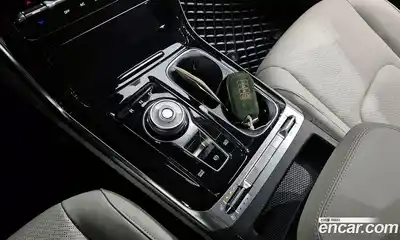 Kia Canival 2023 3.5 Автомат в Москве № 132708, миниатюра 10