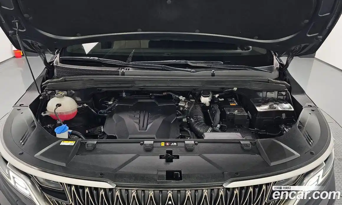 Kia Canival 2023 3.5 Автомат в Москве № 133552, фото 20