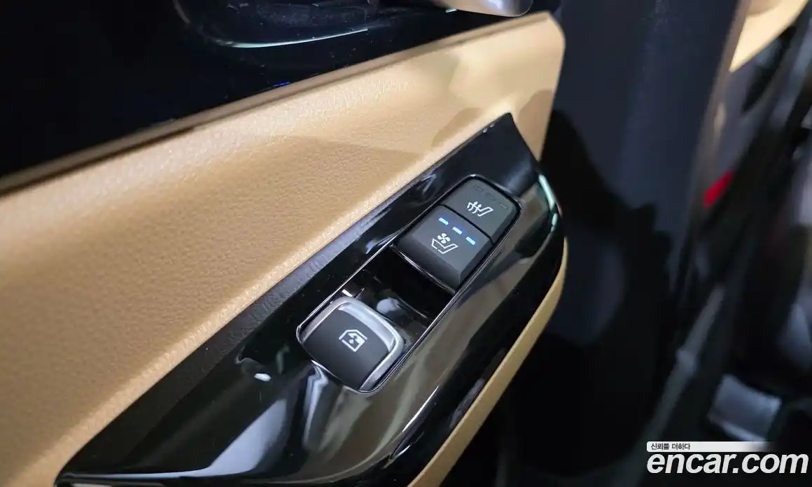 Kia Canival 2021 2.2 Автомат в Москве № 13759, фото 13