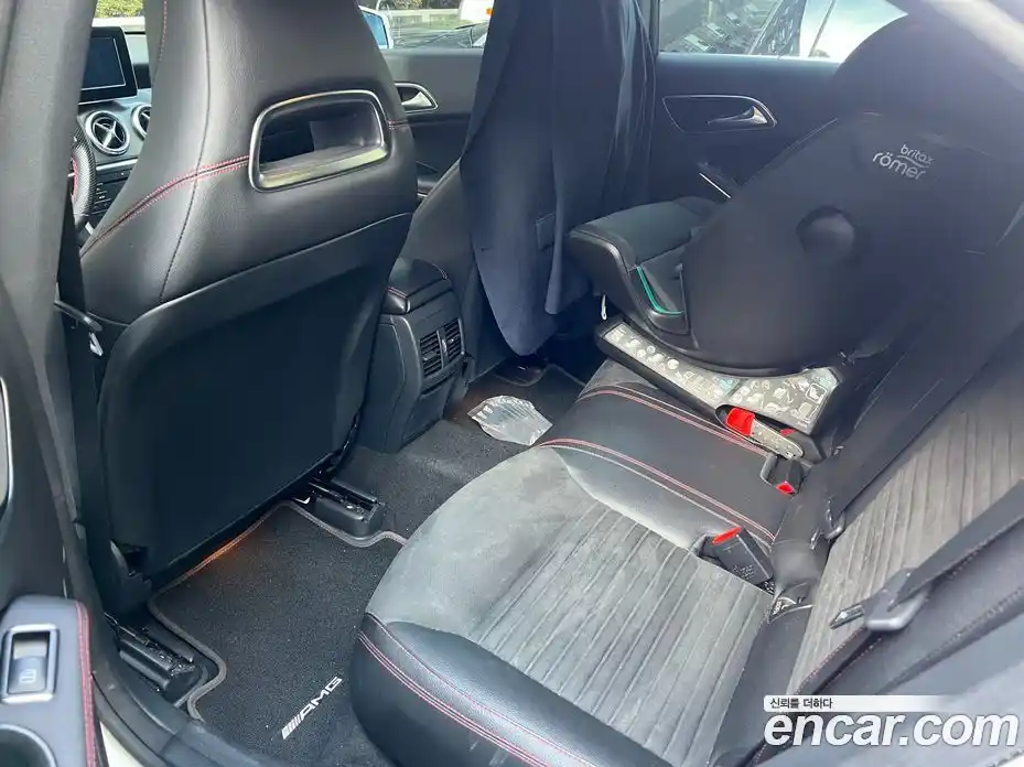 Mercedes-Benz CLA-Class 2018 2.0 Автомат в Москве № 141959, фото 11