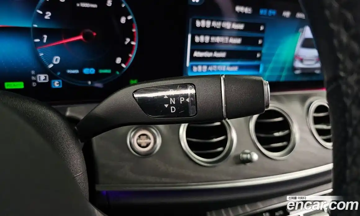 Mercedes-Benz E-Class 2022 2.0 Автомат в Москве № 142206, фото 11