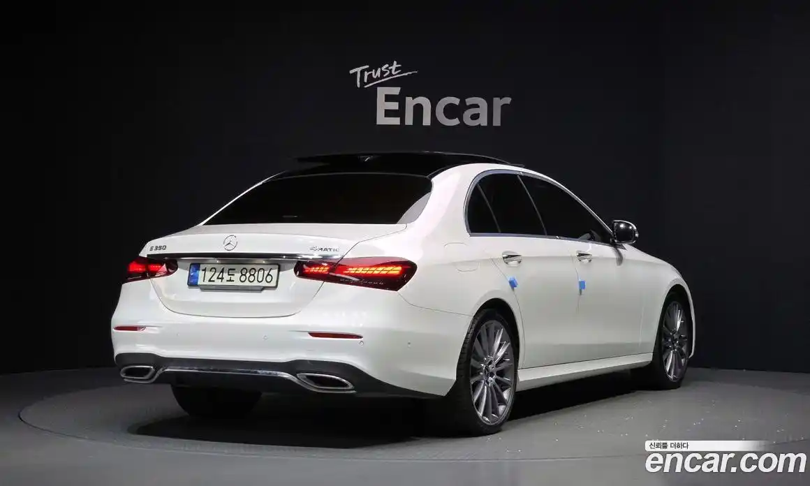 Mercedes-Benz E-Class 2022 2.0 Автомат в Москве № 142206, фото 9