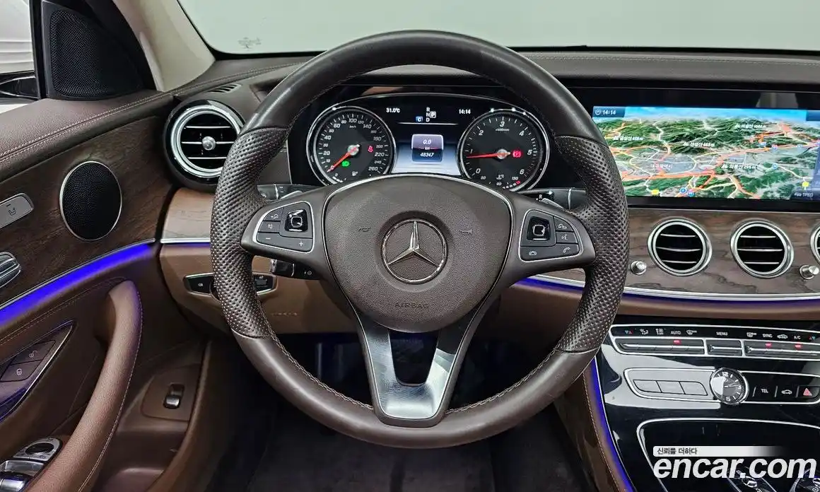 Mercedes-Benz E-Class 2017 1.9 Автомат в Москве № 142365, фото 13