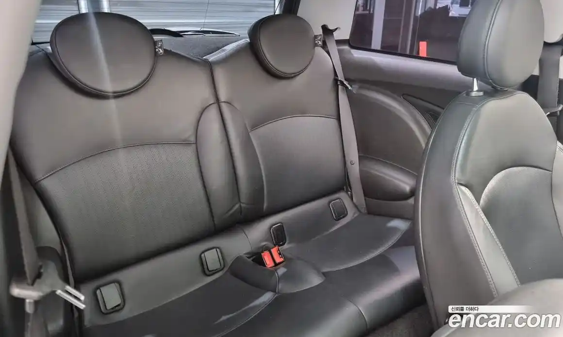 Mini Cooper 2009 1.6 Автомат в Москве № 152278, фото 18