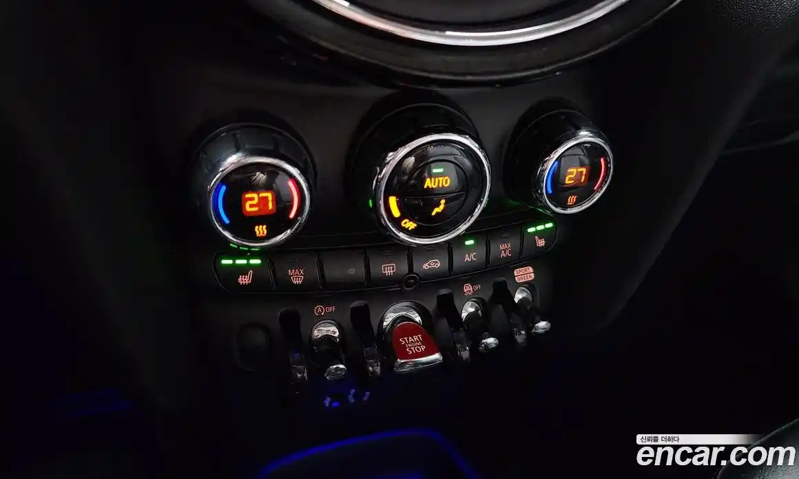 Mini Cooper 2018 1.5 Автомат в Москве № 153960, фото 20