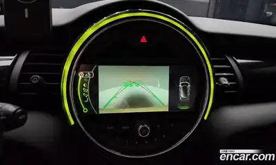 Mini Cooper 2018 1.5 Автомат в Москве № 153960, миниатюра 6