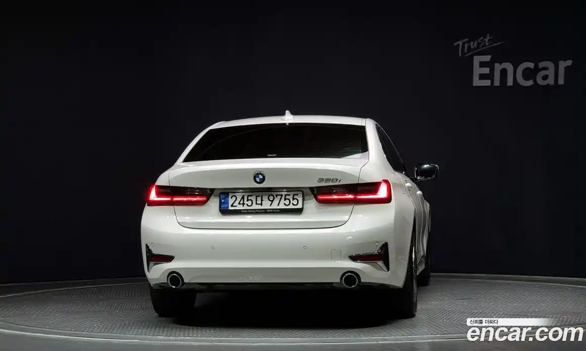 BMW 3-Series 2021 2.0 Автомат в Москве № 154217, фото 13