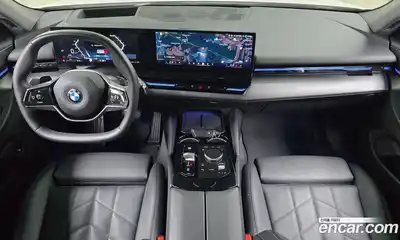 BMW 5-Series 2024 2.0 Автомат в Москве № 155109, миниатюра 2