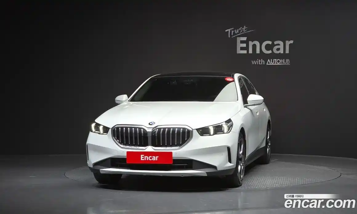 BMW 5-Series 2024 2.0 Автомат в Москве № 155109, фото 3