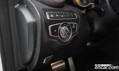 Mercedes-Benz C-Class, 2023