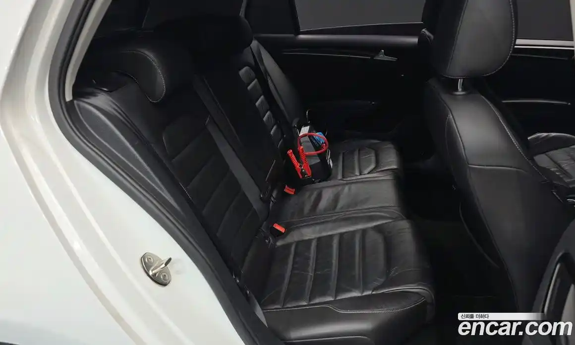 Volkswagen Golf 2016 2.0 Автомат в Москве № 162045, фото 13