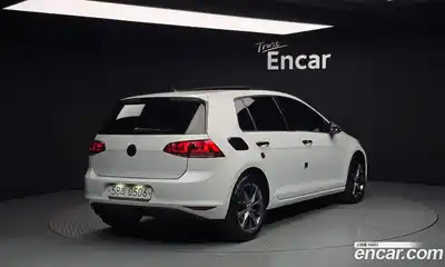 Volkswagen Golf 2016 2.0 Автомат в Москве № 162045, миниатюра 4
