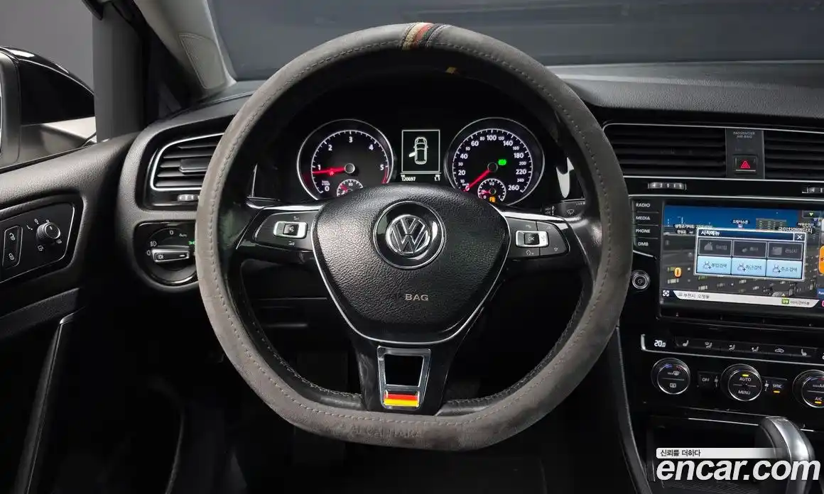 Volkswagen Golf 2016 2.0 Автомат в Москве № 162045, фото 7