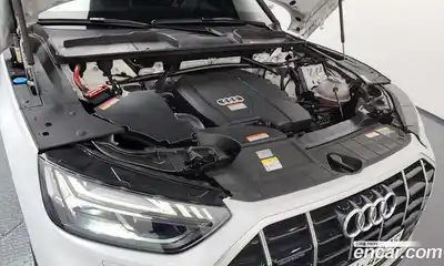 Audi Q5 2023 2.0 Автомат в Москве № 162637, миниатюра 5