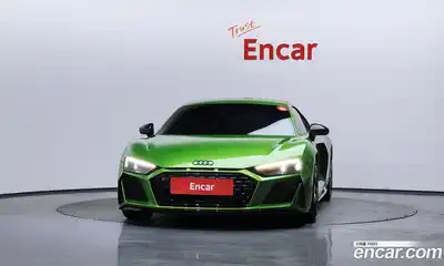 Audi R8 2022 5.2 Автомат в Москве № 162887, миниатюра 3