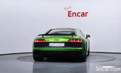 Audi R8 2022 5.2 Автомат в Москве № 162887, миниатюра 4