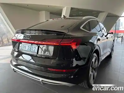 Audi e-tron 2023 Автомат в Москве № 163968, миниатюра 2