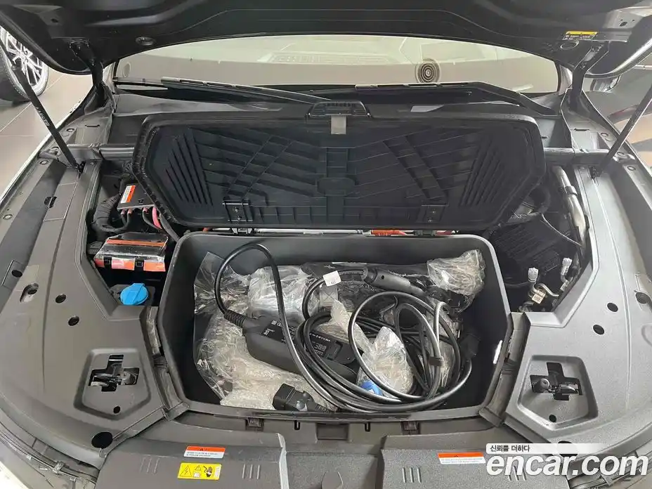 Audi e-tron 2023 Автомат в Москве № 163968, фото 6