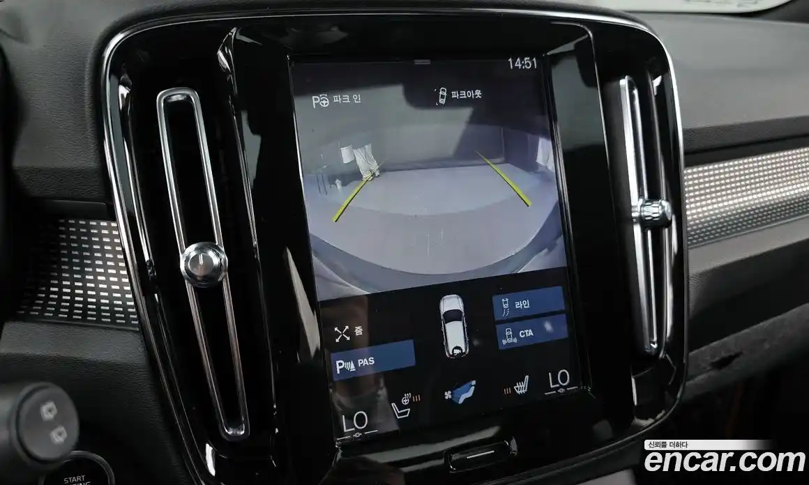 Volvo XC40 2019 2.0 Автомат в Москве № 164658, фото 15