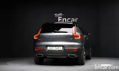 Volvo XC40 2019 2.0 Автомат в Москве № 164658, миниатюра 4