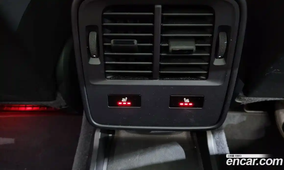 Porsche Taycan 2023 0.1 Автомат в Москве № 164986, фото 9