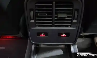 Porsche Taycan 2023 0.1 Автомат в Москве № 164986, миниатюра 9