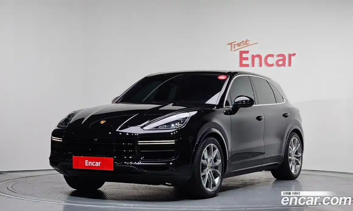 Porsche Cayenne 2023 4.0 Автомат в Москве № 165113, фото 1