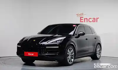 Porsche Cayenne, 2023