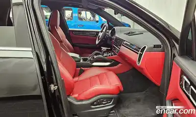 Porsche Cayenne 2023 4.0 Автомат в Москве № 165113, миниатюра 11