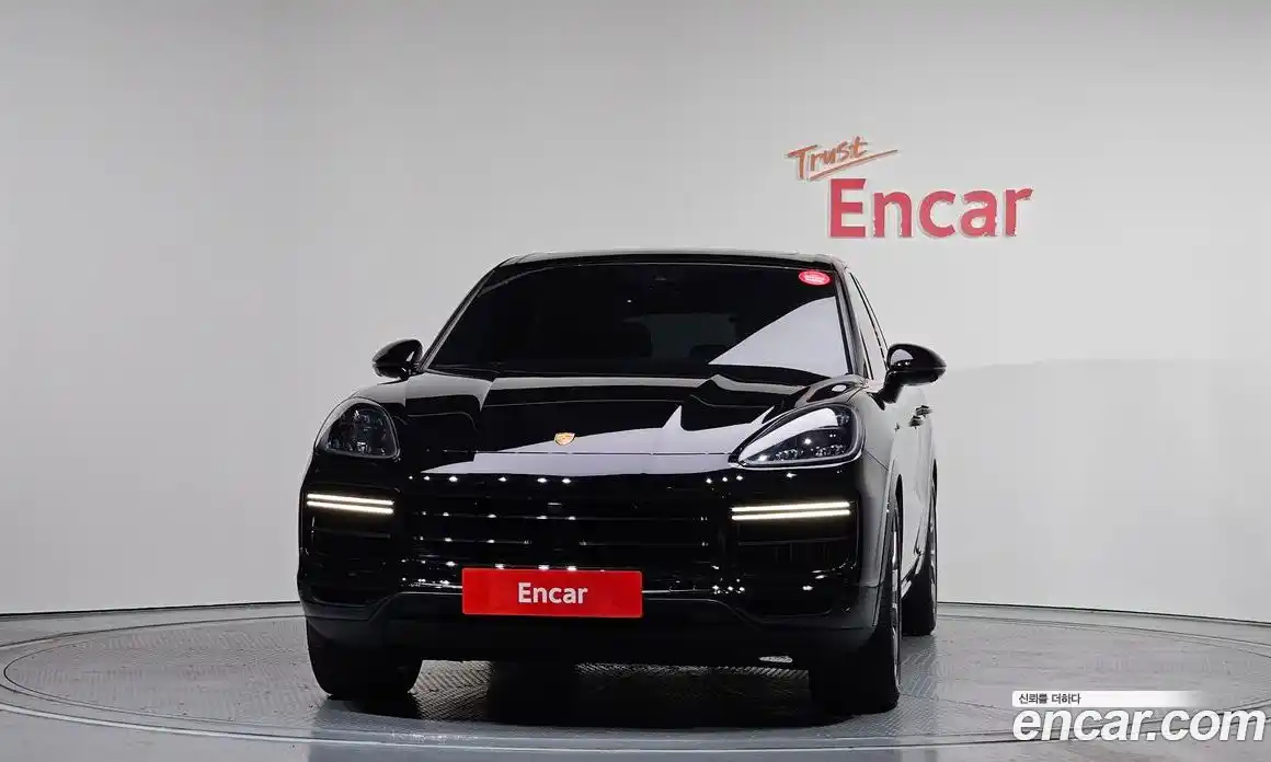 Porsche Cayenne 2023 4.0 Автомат в Москве № 165113, фото 3