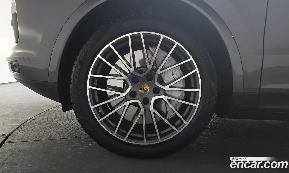 Porsche Cayenne 2020 3.0 Автомат в Москве № 165328, фото 16