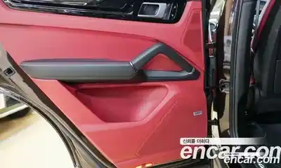 Porsche Cayenne 2021 3.0 Автомат в Москве № 165358, миниатюра 11