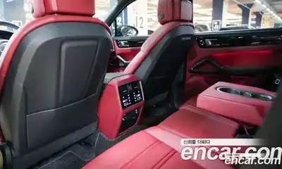 Porsche Cayenne 2021 3.0 Автомат в Москве № 165358, миниатюра 12