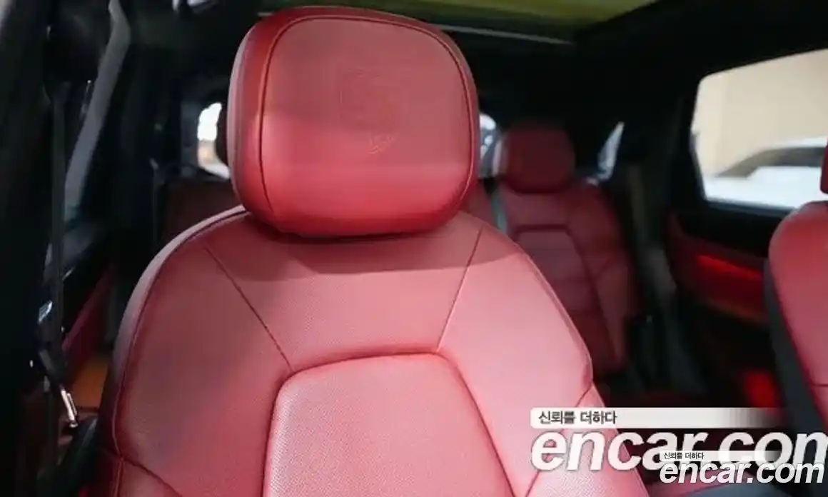 Porsche Cayenne 2021 3.0 Автомат в Москве № 165358, фото 16