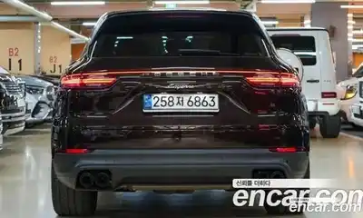 Porsche Cayenne 2021 3.0 Автомат в Москве № 165358, миниатюра 4