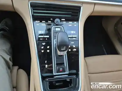Porsche Panamera 2023 2.9 Автомат в Москве № 165728, миниатюра 12