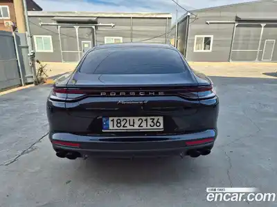 Porsche Panamera 2023 2.9 Автомат в Москве № 165728, миниатюра 2