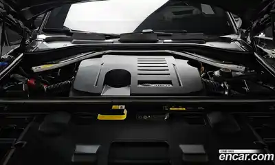 Land Rover Range-Rover Sport 2023 3.0 Автомат в Москве № 166050, миниатюра 2