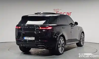 Land Rover Range-Rover Sport 2023 3.0 Автомат в Москве № 166050, миниатюра 3